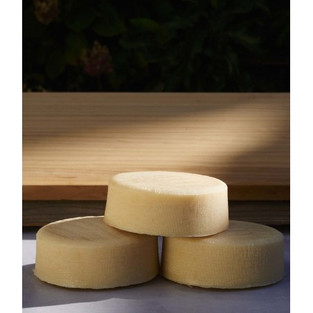 copy of Assorted Cured Goat Cheese in wooden box-2