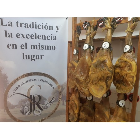 "Campera" pork shoulder 5,5-6 kg.